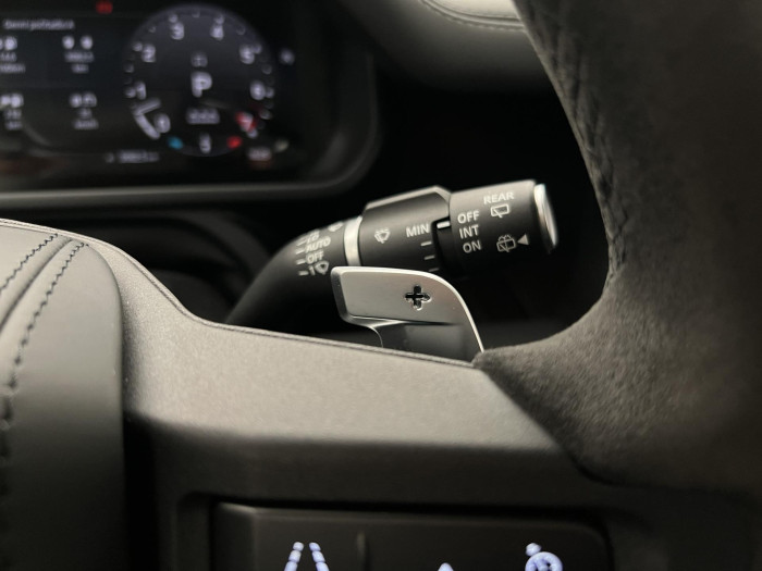 Land Rover Defender 110 P525 V8 CARPATHIAN EDITION 5.0 V8 Edition