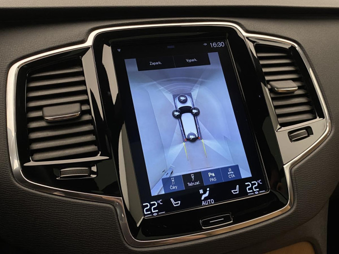 Volvo XC90 D5 AWD INSCRIPTION REZERVACE 2.0 d