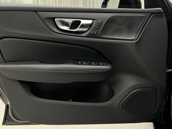 Volvo V60 B4 MOMENTUM AUT 2.0 Momentum