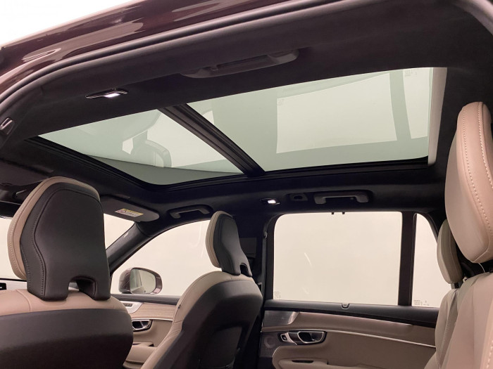 Volvo XC90 T8 AWD RECHARGE BRIGHT ULTRA 7