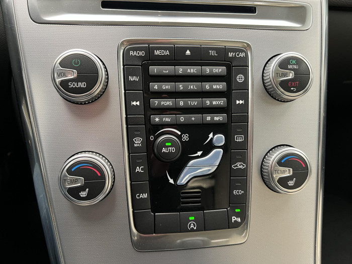 Volvo XC60 D4 SUMMUM AUT 2.0 d Summum