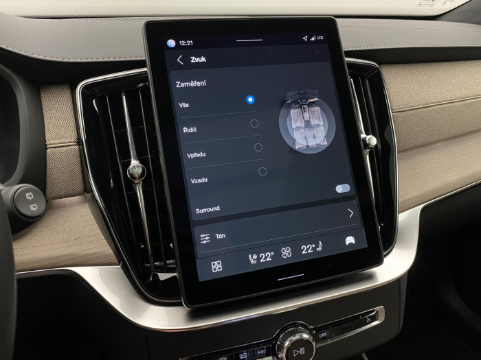 Volvo XC90 T8 AWD RECHARGE DARK ULTRA 7