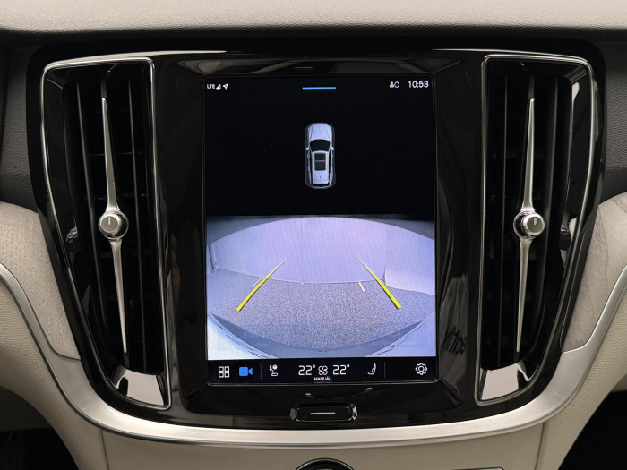 Volvo V60 B5 BRIGHT PLUS AUT REZERVACE