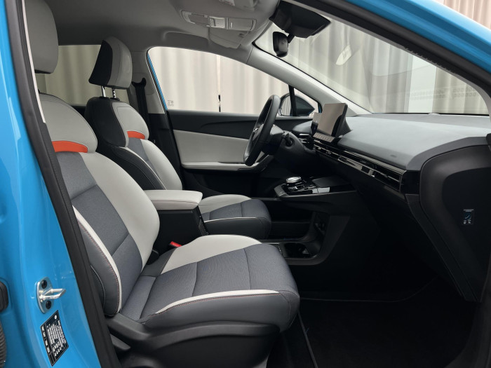 MG MG4 EV EXCLUSIVE 64 kWh CZ 1.maj. Exclusive