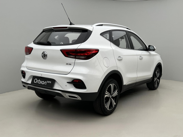 MG ZS 1.5 ESSENTIAL PLUS CZ 1.maj.