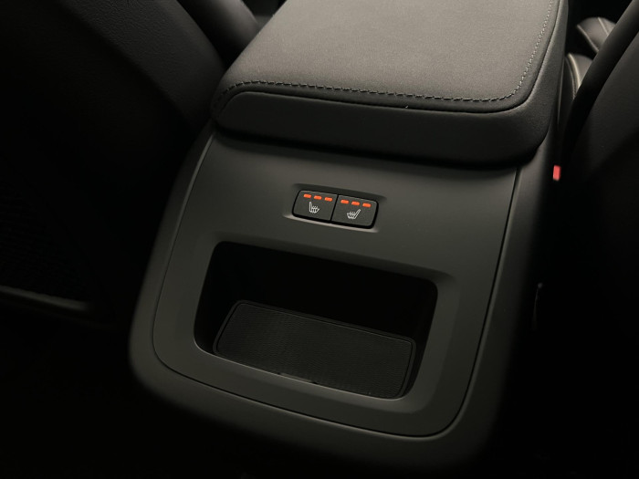 Volvo XC60 B5 AWD BLACK EDITION PLUS AUT