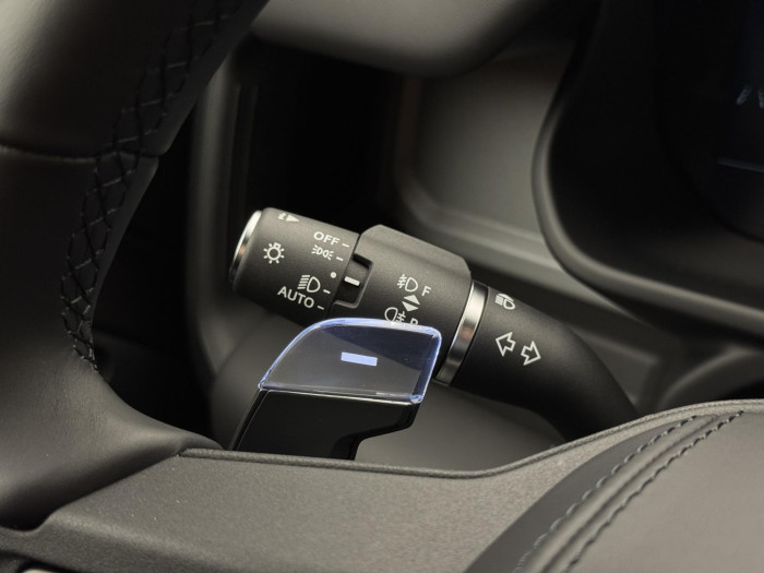 Land Rover Defender OCTA P635