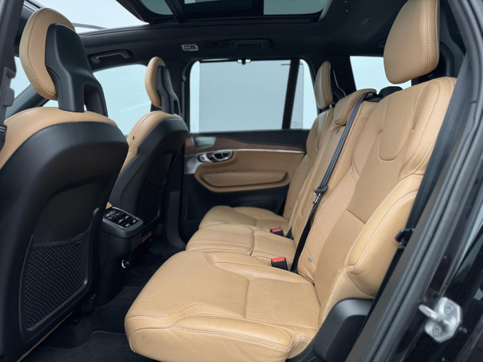 Volvo XC90 D5 AWD INSCRIPTION REZERVACE 2.0 d