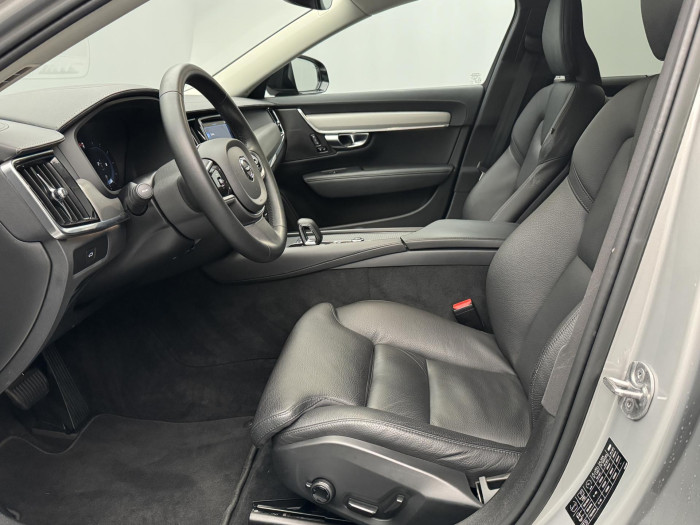 Volvo V90 B5 AWD PLUS DARK AUT