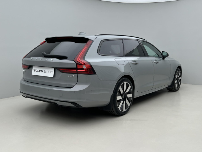 Volvo V90 T6 AWD RECHARGE PLUS DARK AUT
