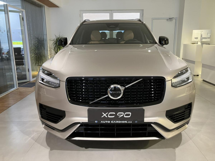 Volvo XC90 T8 AWD AUT RECHARGE REZERVACE