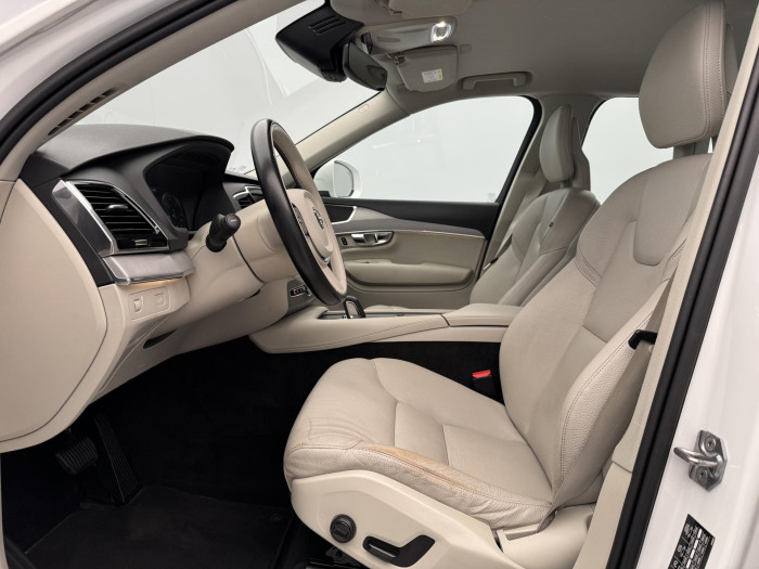 Volvo XC90 B5 AWD MOMENTUM PRO CZ 2.0 Momentum