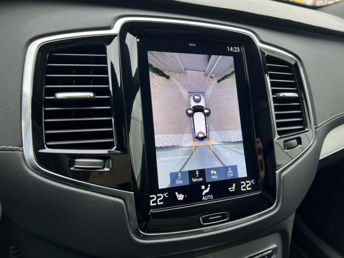 Volvo XC90 T8 AWD R-DESIGN Aut REZERVACE