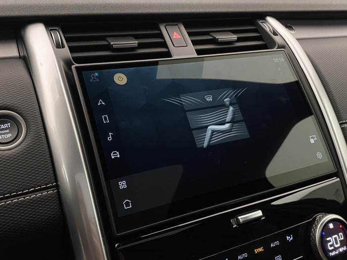 Land Rover Discovery D250 Dynamic SE REZERVACE 3.0 d Dynamic SE