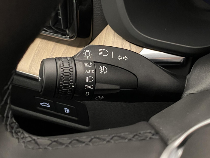 Volvo XC60 T6 AWD AUT DARK ULTRA