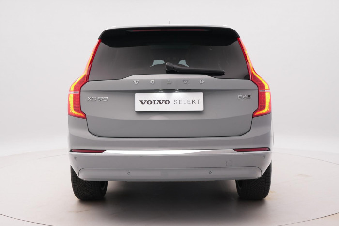 Volvo XC90 B6 AWD ULTIMATE BRIGHT 1.maj