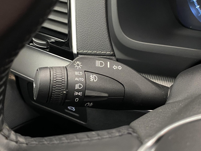 Volvo XC90 B5 AWD INSCRIPTION AUT CZ 7m