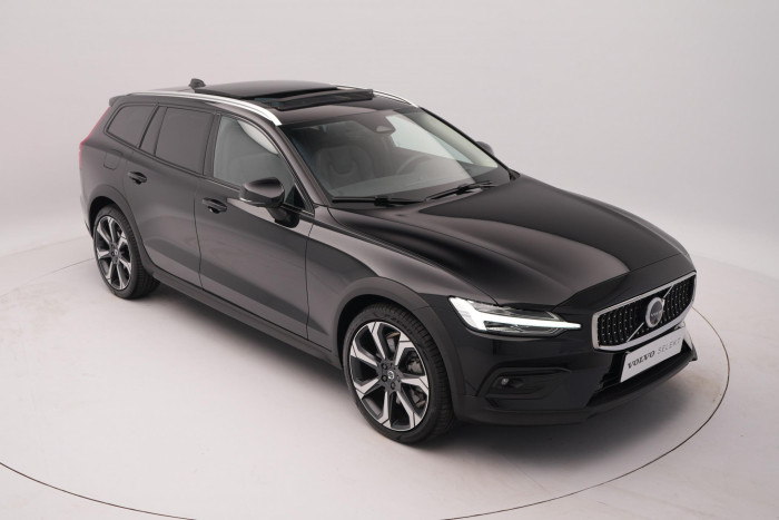 Volvo V60 CC B5 AWD ULTIMATE AUT 1.maj. 2.0 CC CC