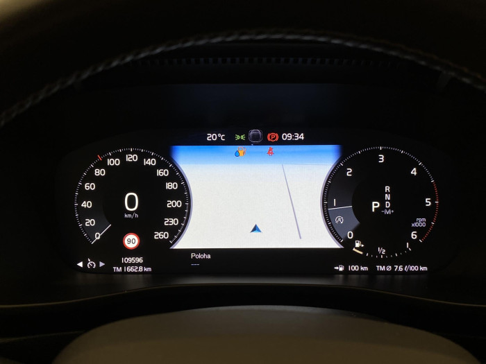 Volvo XC40 D4 AWD R-DESIGN AUT 2.0 d