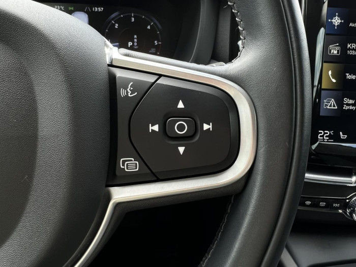 Volvo XC60 B4 AWD MOMENTUM Aut 1.maj. 2.0 Momentum