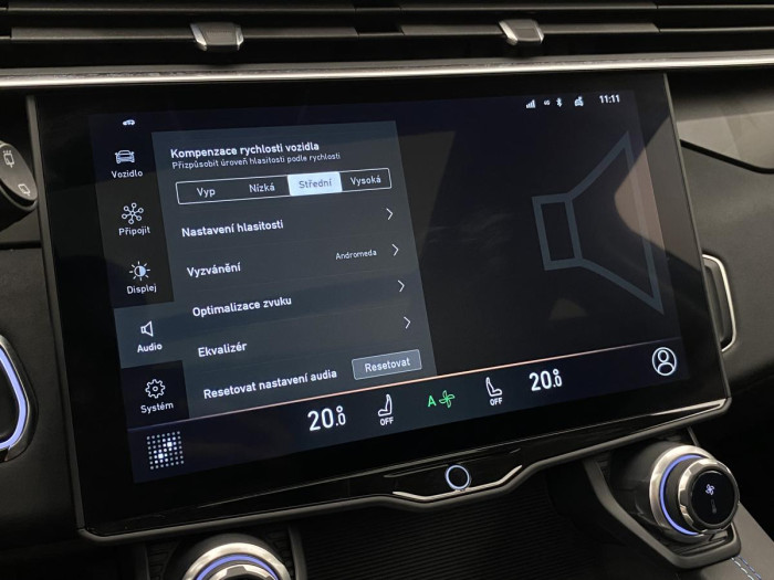 Lynk & Co 01 PHEV DCT AUT 1.maj. REZERVACE