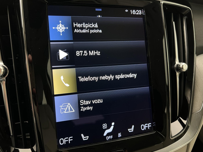 Volvo V60 B4 INSCRIPTION AUT 1.maj.