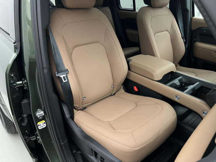 Land Rover Defender 110 D350 X-DYNAMIC HSE AWD AUT 3.0 d Dynamic