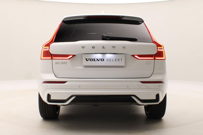 Volvo XC60 T6 AWD PLUS RECHARGE AUT 1.maj