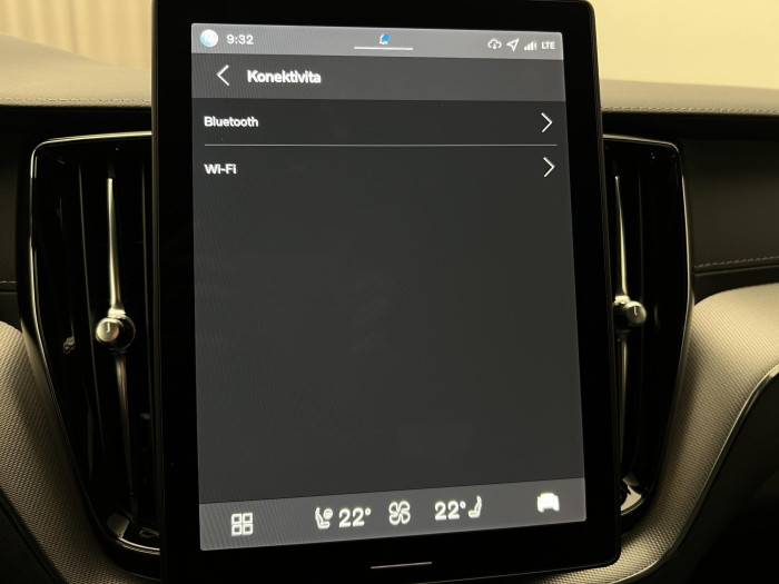 Volvo XC60 T8 AWD RECHARGE BLACK ULTRA