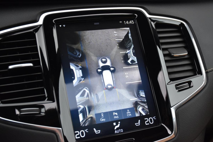 Volvo XC90 D5 AWD INSCRIPTION REZERVACE 2.0 d