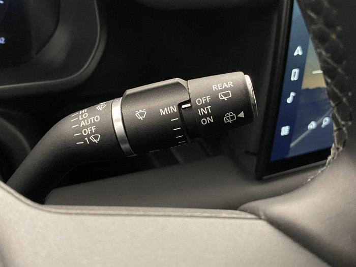 Land Rover Defender 130 D300 SE AWD AUT CZ 3.0 d SE