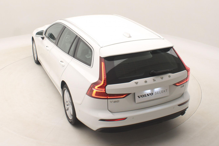 Volvo V60 D3 MOMENTUM PRO AUT 1.maj 2.0 d Momentum