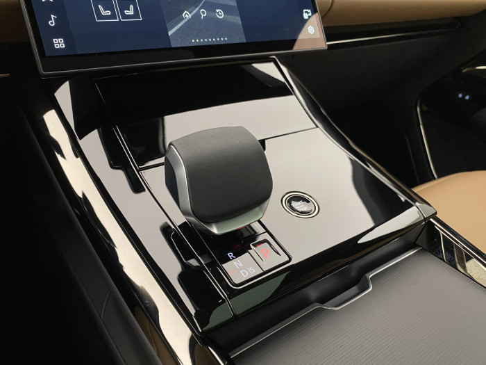 Land Rover Range Rover Sport D350 AUTOBIOGRAPHY AWD 3.0 d