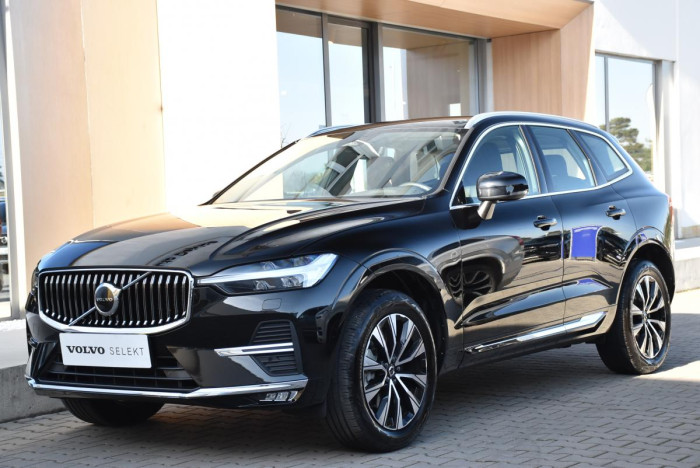 Volvo XC60 B4 AWD PLUS AUT REZERVACE 2.0 Plus