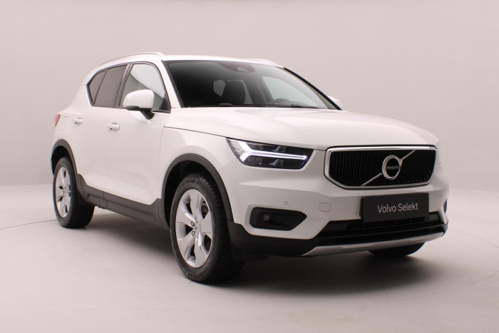 Volvo XC40 B4 MOMENTUM AUT CZ 2.0 Momentum