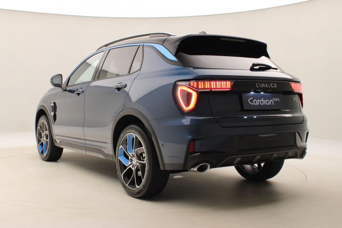 Lynk & Co 01 PHEV DCT AUT 1.maj REZERVACE