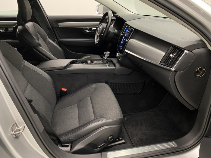 Volvo V90 D4 AWD MOMENTUM AUT 2.0 d Momentum