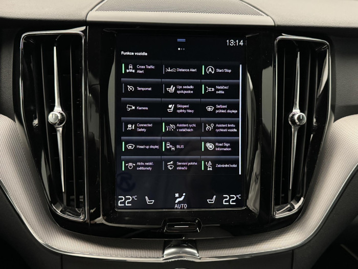 Volvo XC60 B5 AWD R-DESIGN AUT