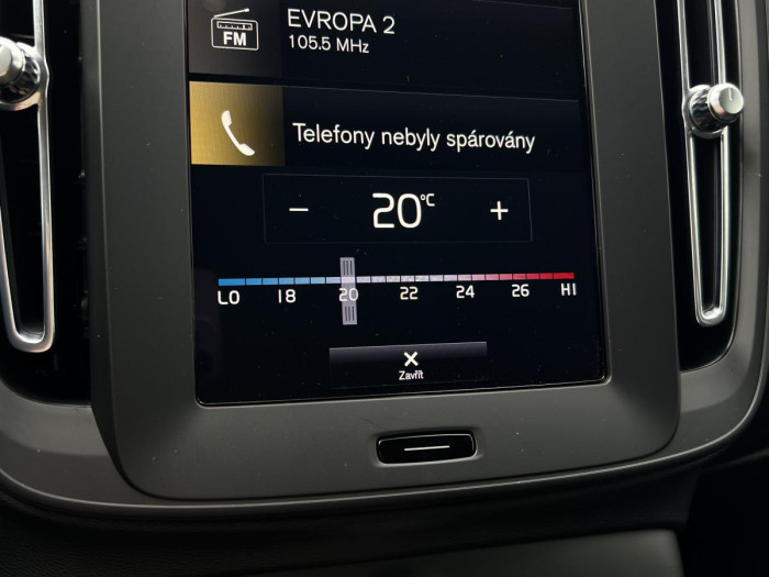 Volvo XC40 T2 ESSENTIAL CZ
