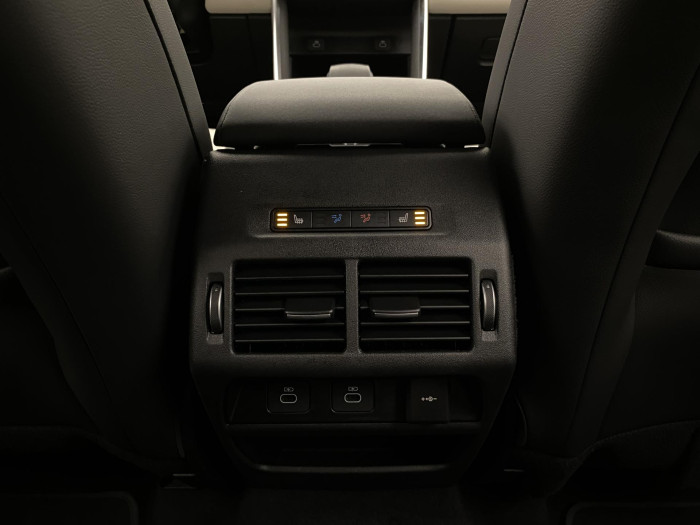 Land Rover Discovery Sport D200 SE DYNAMIC AWD CZ 1.maj 2.0 d SE Dynamic