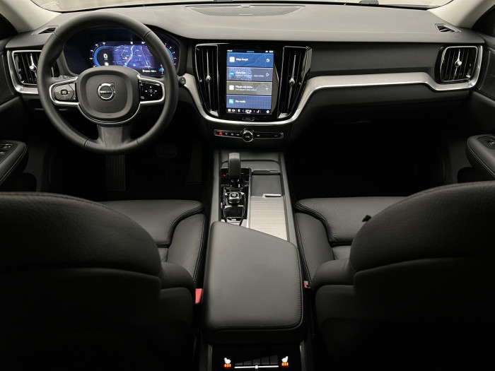 Volvo V60 CC B5 AWD PLUS BRIGHT AUT