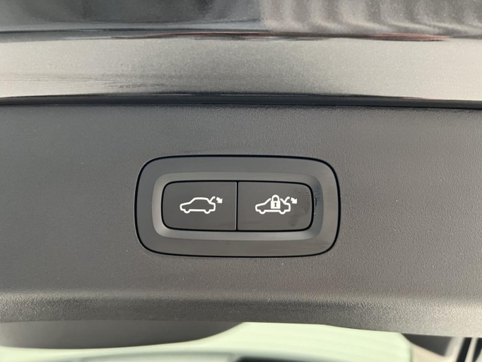 Lynk & Co 01 PHEV DCT 1.maj.