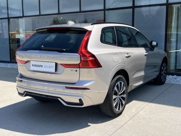 Volvo XC60 B4 AWD AUT DARK PLUS