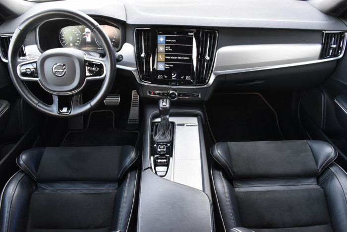 Volvo V90 D5 AWD R-Design REZERVACE 2.0 d