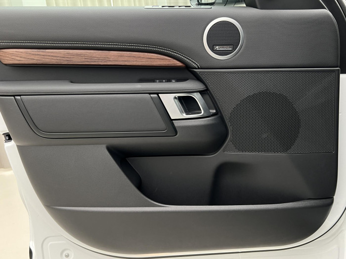 Land Rover Discovery D250 DYNAMIC SE AWD AUT CZ 3.0 d Dynamic SE