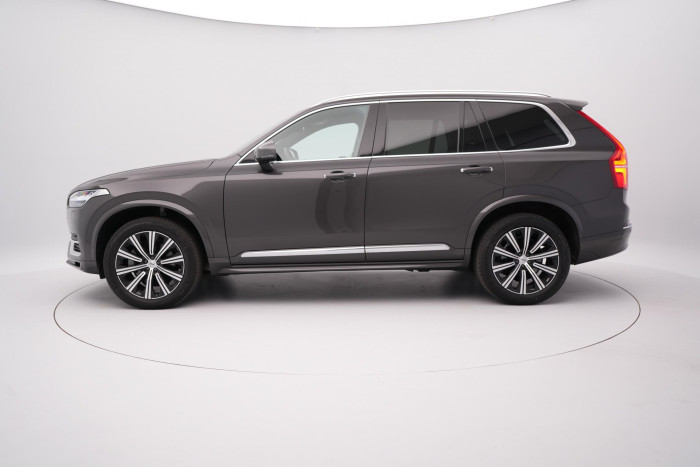 Volvo XC90 B5 AWD ULTIMATE REZERVACE