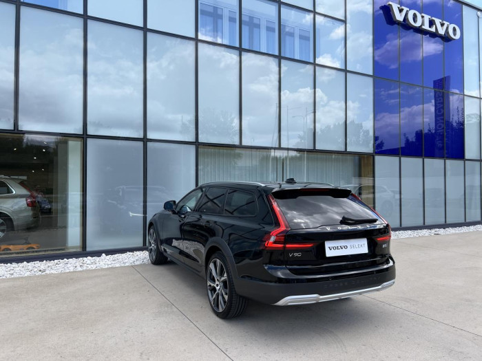 Volvo V90 CROSS COUNTRY B5 AWD Aut 1.maj