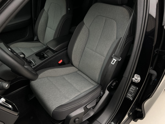 Volvo XC40 T3 MOMENTUM 1.maj. 1.5 Momentum