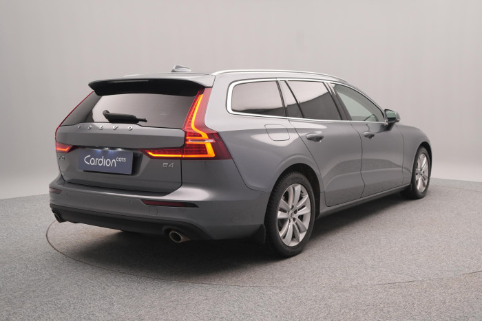 Volvo V60 B4 MOMENTUM PRO AUT 2.0 Momentum
