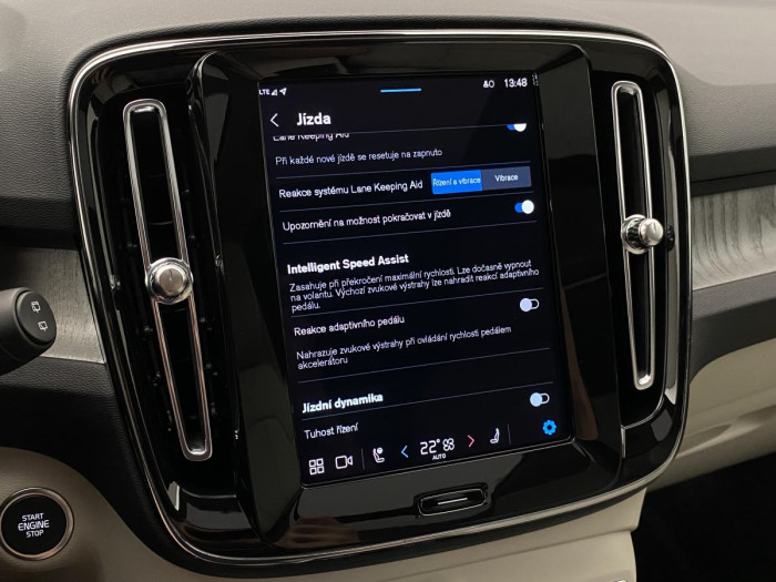 Volvo XC40 B4 AUT DARK ULTRA